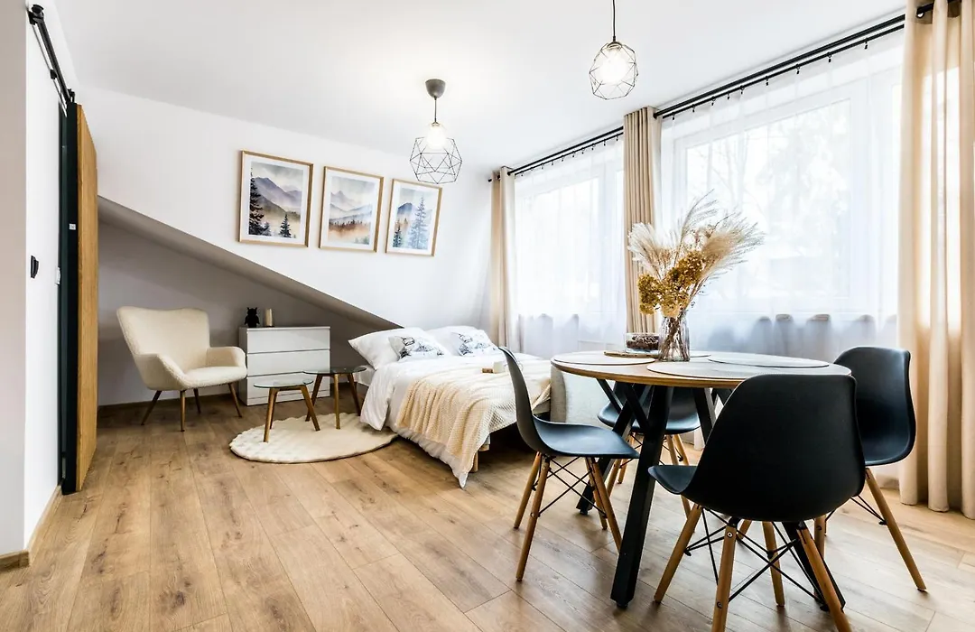 Apartamenty Stary Kamieniec 1 GIEWONT-1